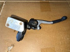 maitre cylindre de frein avant trial beta 352 cc