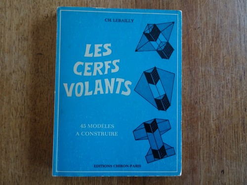 Les cerfs volants - cerfs, modèles