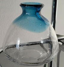 Vase en verre soufflé bullé bicolore bleu