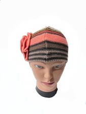 Superbe bonnet de la marque