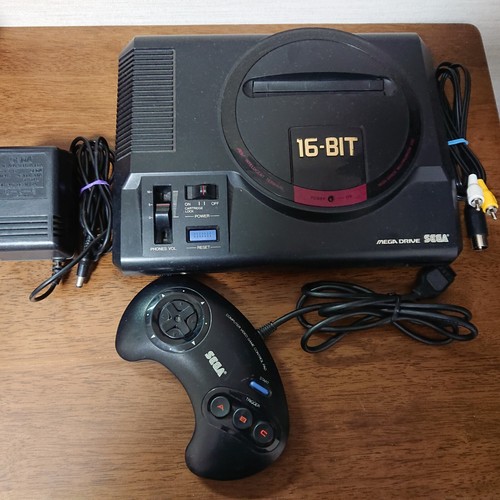 Sega mega drive console - sega,