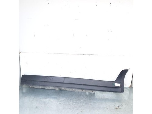 51773330865 marchepied lateral