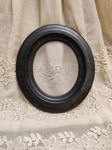 Rare cadre médaillon ancien - rare,