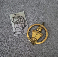 Insigne de béret du génie Beraudy-Vaure Ambert P.de.D.61. avec poinçon