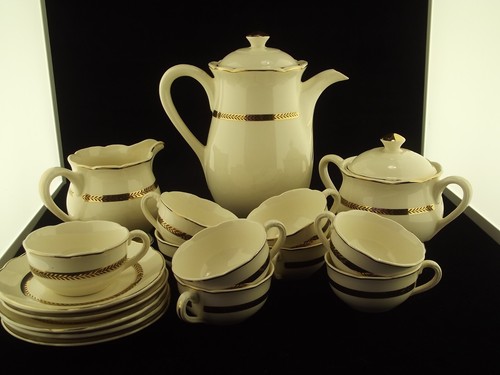 Partie service café - service,
