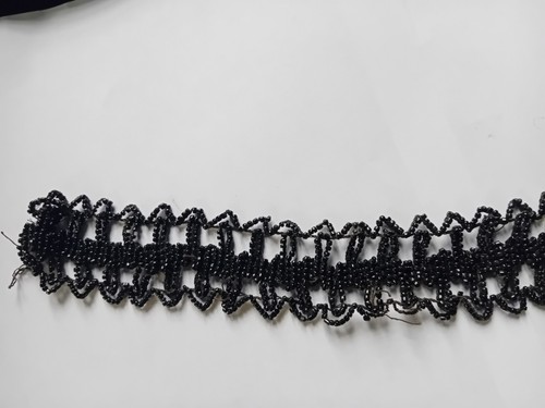 Passementerie ancienne perles - passementerie,
