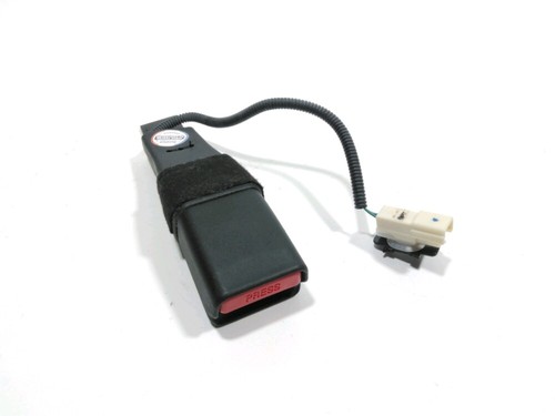 Ancrage ceinture avant droit - ancrage,