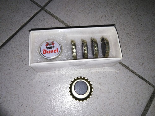 Boîte magnets duvel - magnets,