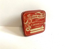 Ancienne Boîte Publicitaire