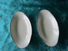 2 raviers porcelaine de Limoges blanc et argent