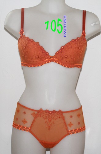 Neuf ensemble push up - neuf, @@