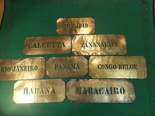Rares 8 Pochoirs anciens pour caisses et Malles de Voyages cuivre. Ports