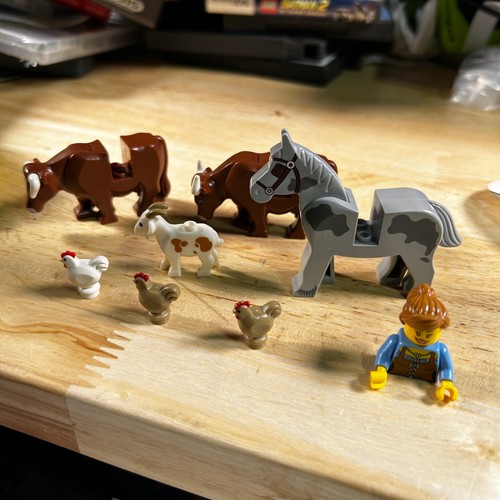 Lego farm animal lot spotted - farm,
