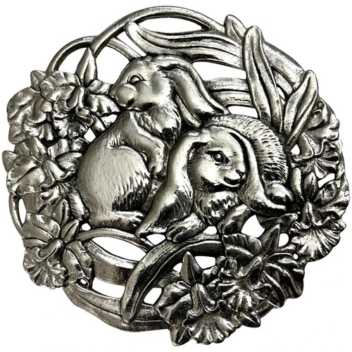 Arthur court trivet easter - 8",