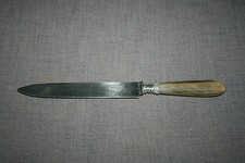 Couteau à découper ancien 