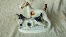 FOX TERRIER FIGURINE EN