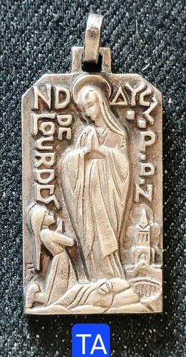 Très belle médaille - très,