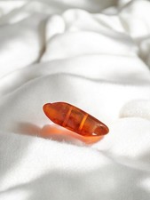 Ancien petit bloc d'ambre véritable brut vintage pour collection ou décoration