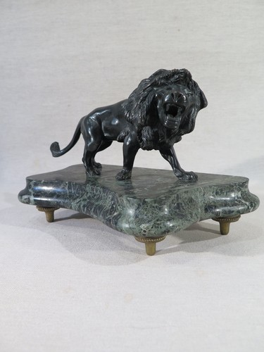 Ancienne jolie sculpture lion - ancienne,