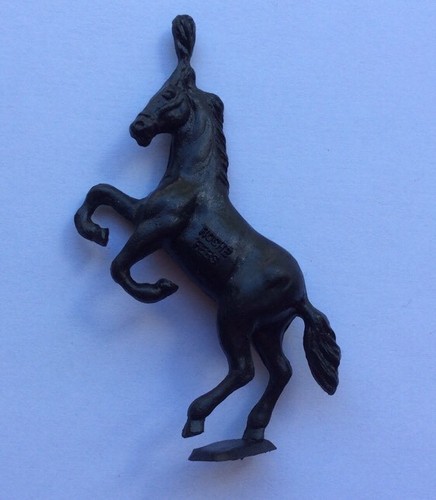 Figurine cheval cabré série - cheval,