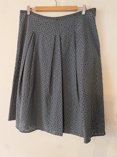 Jupe dentelle anglaise - en,