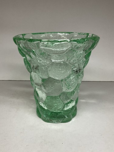 Vase verre moulé signé - verre,