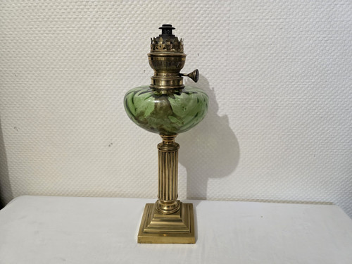 Ancienne lampe pétrole - ancienne,