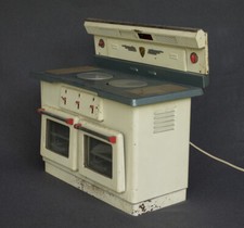 Cuisiniere jouet ancien - cuisiniere,