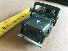 JEEP Willys  2 SOLDATS GI JOUET PLASTIQUE VOITURE MINIATURE