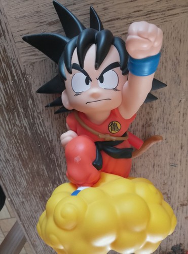Figurine tirelire nuage