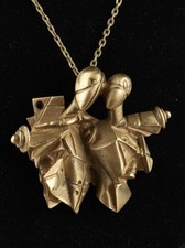 Giorgio De Chirico Collier