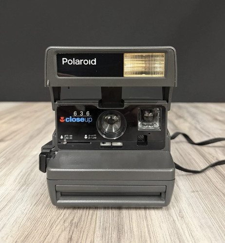 Polaroid 636 closeup instant - polaroid,