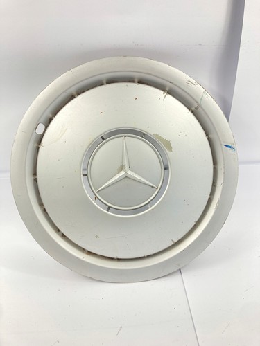 Enjoliveur mercedes w124 - mercedes,