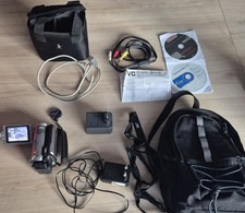 Caméscope JVC Everio GZ-MG21E – Disque dur 20 Go – 32x Zoom optique – Complet 