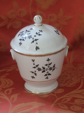 Pot a sucre / sucrier en porcelaine, fin XVIIIe, Louis XVI, barbeau monochrome