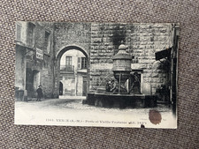 CPA VENCE PORTE ET VIEILLE FONTAINE