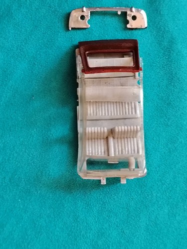Lot pièces ancien - 1/43,