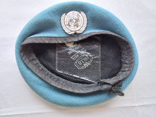 Beret ONU forces spéciales avec insigne