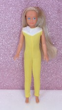 BARBIE POUPÉE DOLL SKIPPER