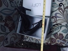 Ann Taylor Ladies Leather Shoes Slip On Mary Jane Heels Pumps Size 9.5M 