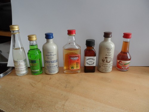 Lot mignonettes origine - de,