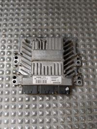 Calculateur moteur renault - calculateur,