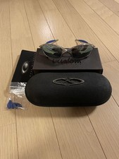 Homme : lunettes de soleil