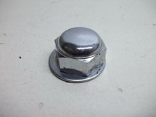 écrous de té de fourche de Yamaha 600 fazer an 2002.