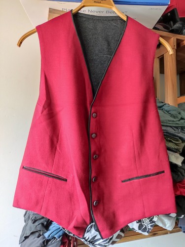Gilet costume saint joseph