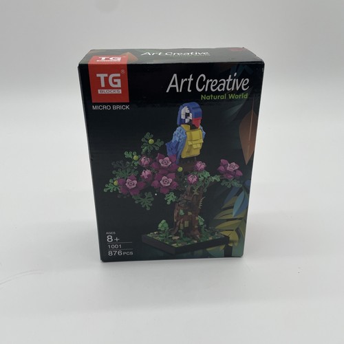 Micro brick flower parrot toy - brick,