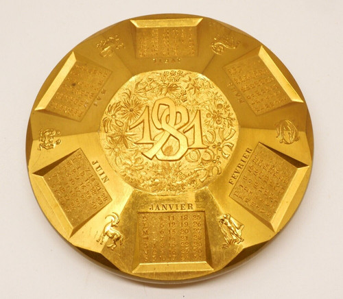Medaille presse papier - -,