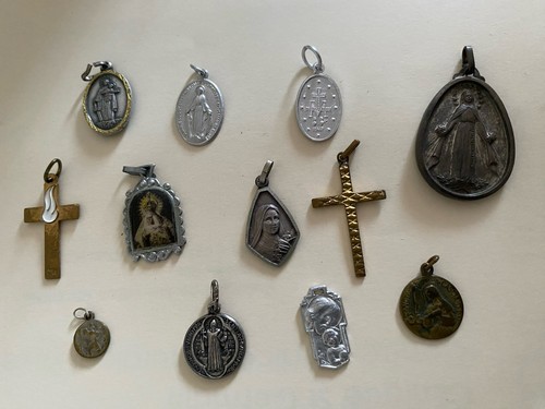 Médailles religieuses - ,