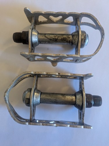 Paire pédales vintage - paire,