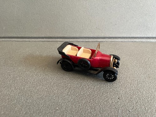 Voiture miniature ancien - miniature,